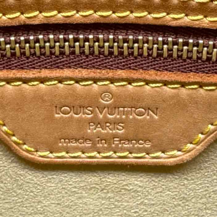 LOUIS VUITTON Monogram Canavas Looping GM Brown (Pre-Owned)