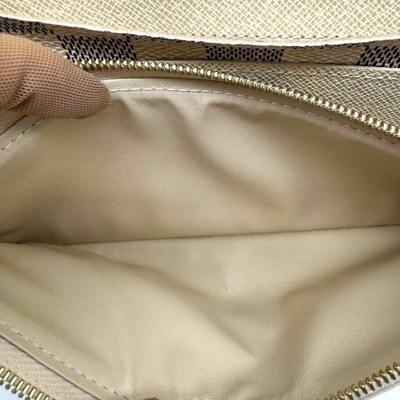 LOUIS VUITTON Damier Azur Emilie Wallet White (Pre-Owned)