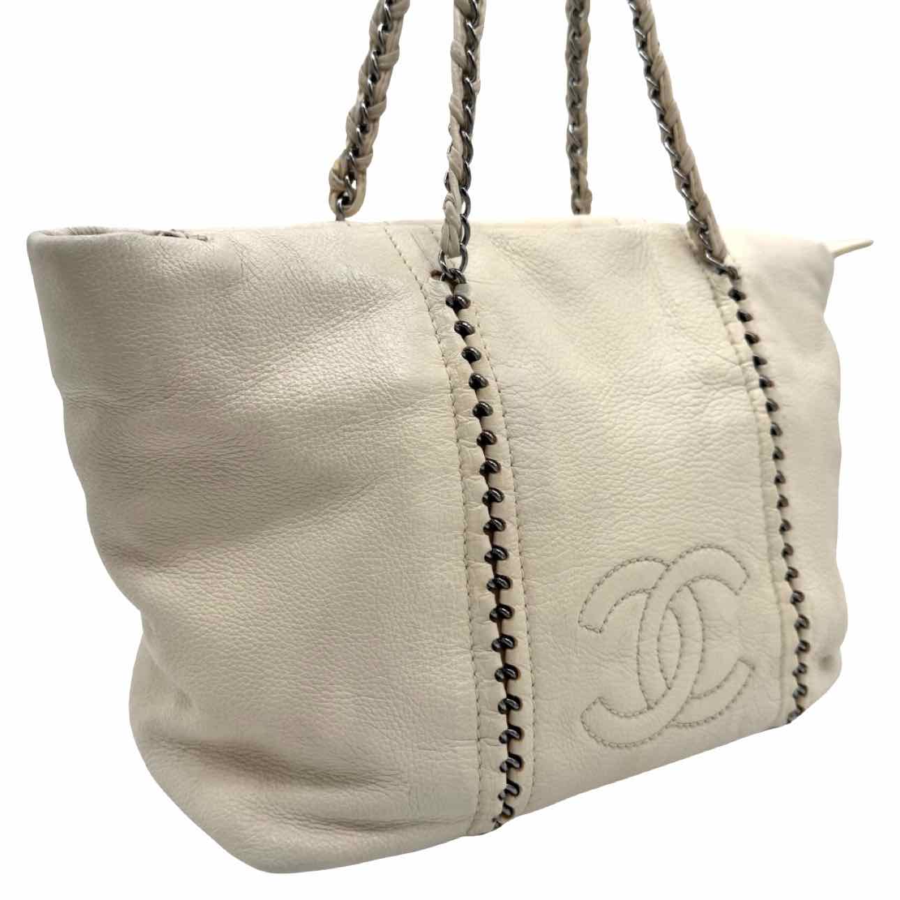 CHANEL Calfskin Medium Luxe Ligne Beige Tote Bag