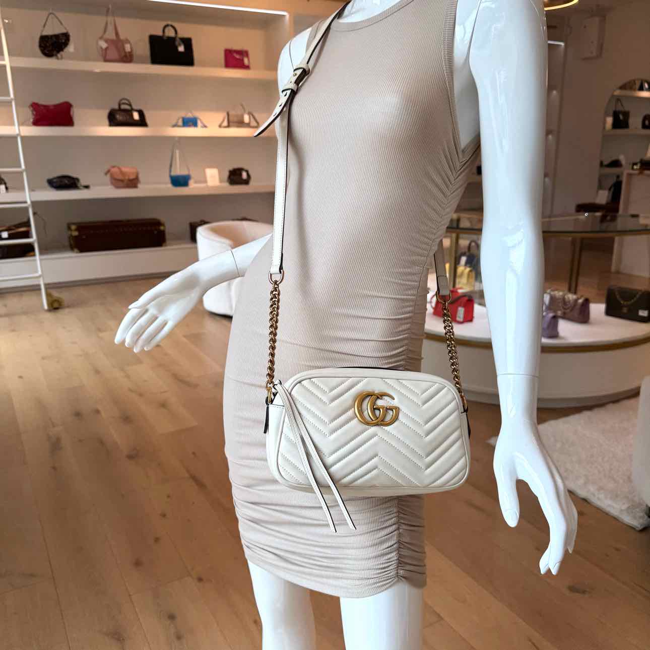 GUCCI GG Matelasse Chevron Leather Small Marmont Camera Bag White