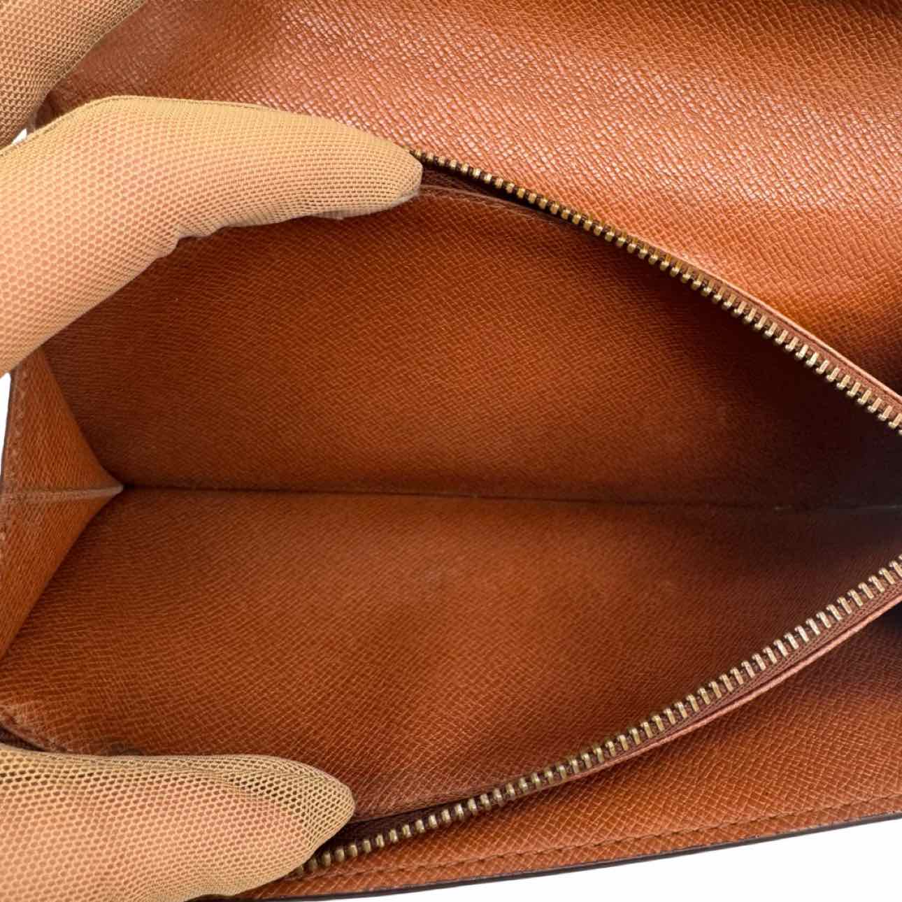 LOUIS VUITTON Monogram Porte Monnaie Credit