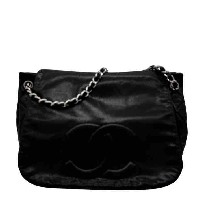 CHANEL Caviar Timeless Flap Handbag Black (Pre-Owned)