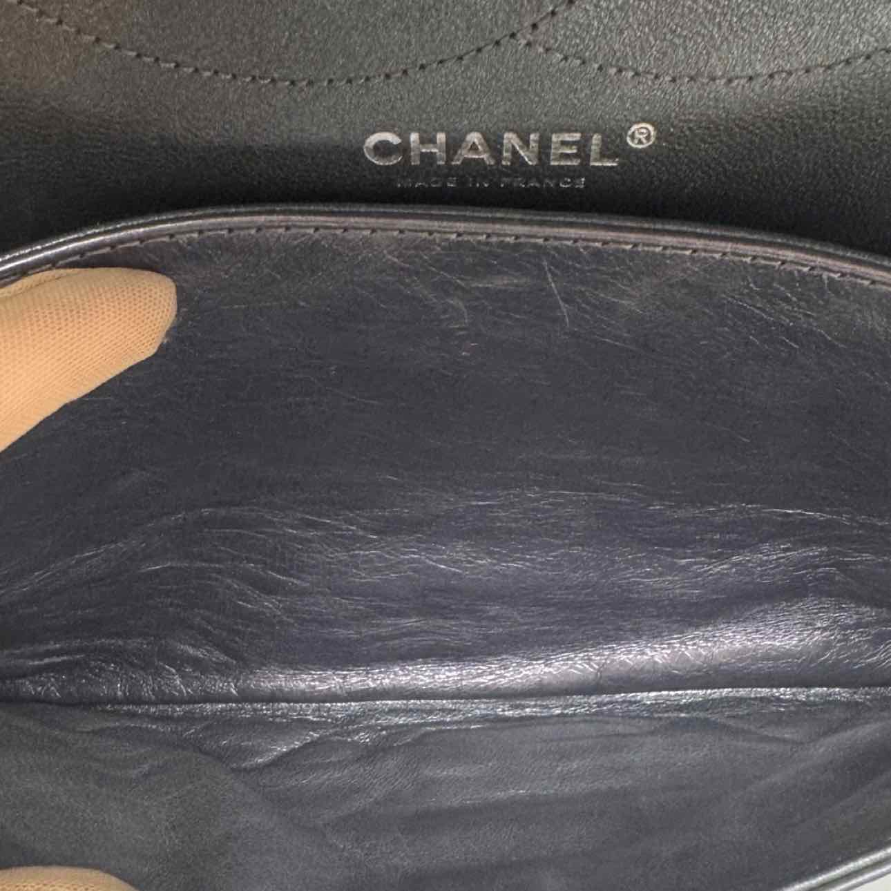 Chanel Metallic Aged Calfskin Quilted 2.55 Reissue 227 Double Flap Silver