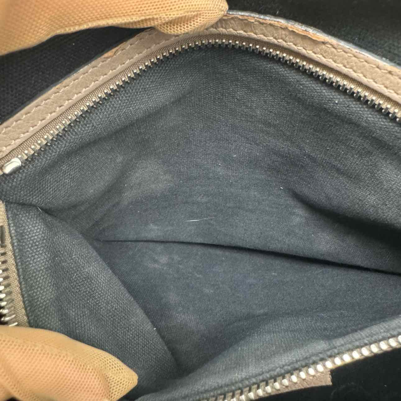 GIVENCHY Grained Goatskin Medium Top Handle Antigona Handbag Beige (Pre-Owned)