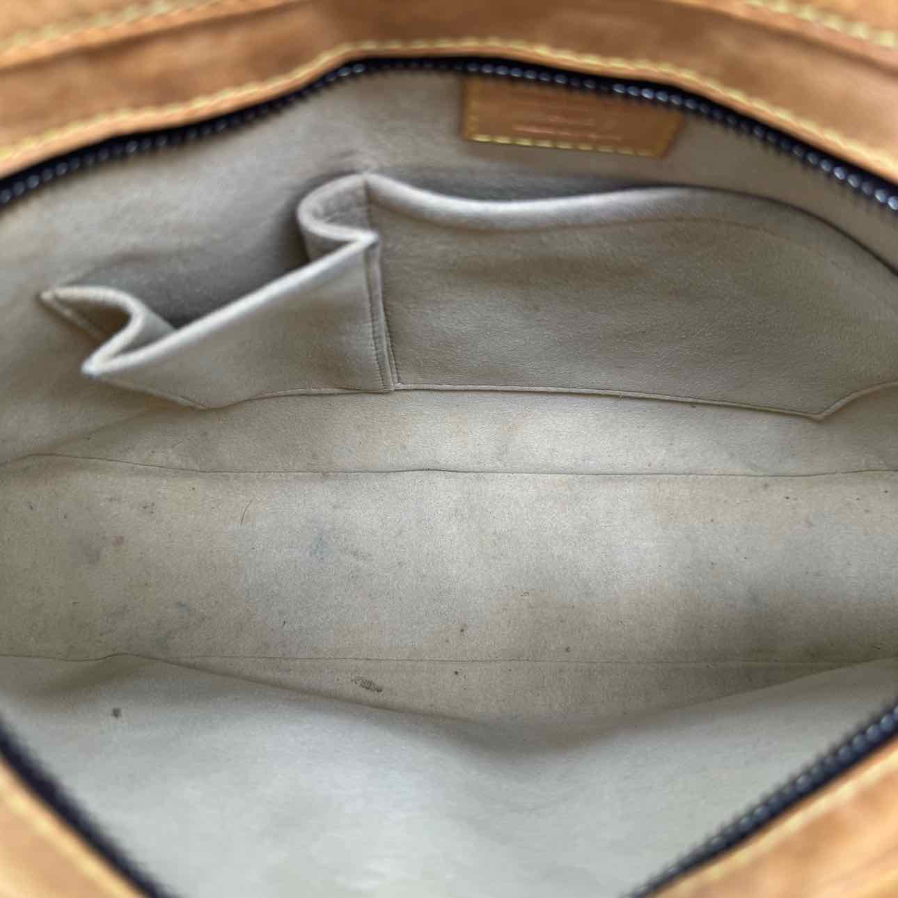 LOUIS VUITTON Monogram Canvas Hudson GM Messenger Bag (Pre-Owned)