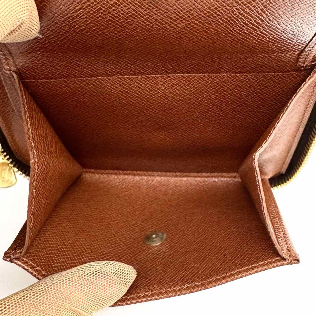 LOUIS VUITTON Monogram Canvas Organizer De Voyage Wallet
