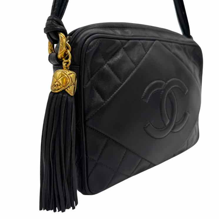 CHANEL Vintage Diamond Stitch Camera Bag Black (Pre-Owned)