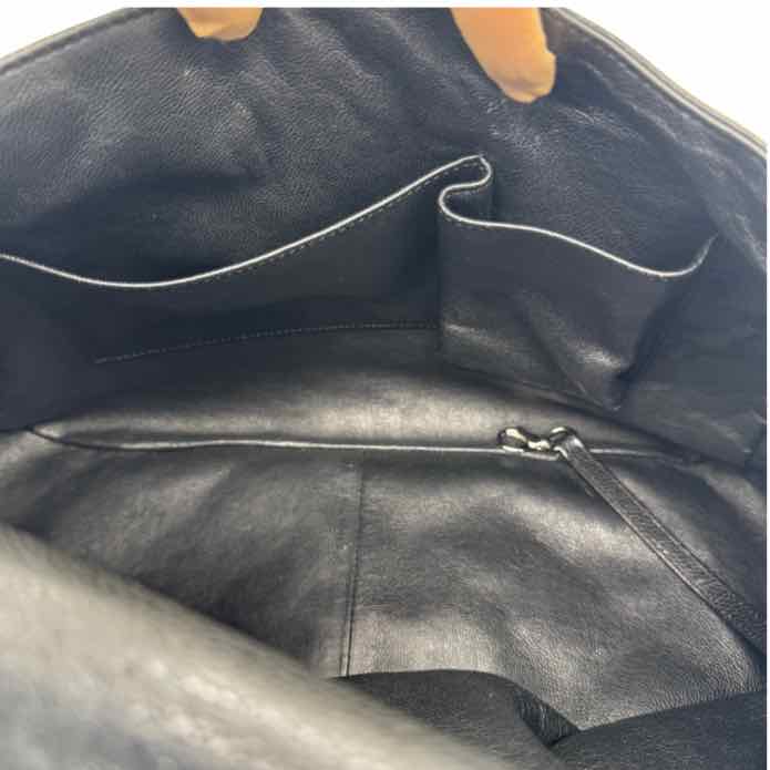CHANEL Caviar Timeless Flap Handbag Black (Pre-Owned)