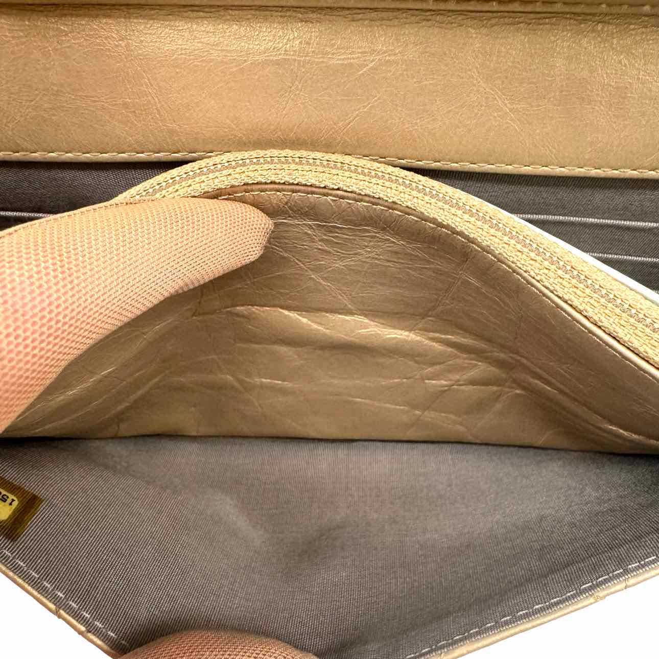 CHANEL Metallic Aged Ramskin Wallet On Chain Gold (Pre-Owned)