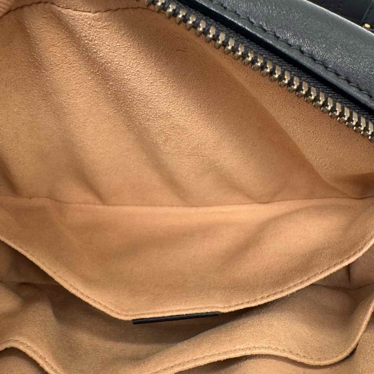 GUCCI Marmont Belt Bag Black (Pre-Owned)
