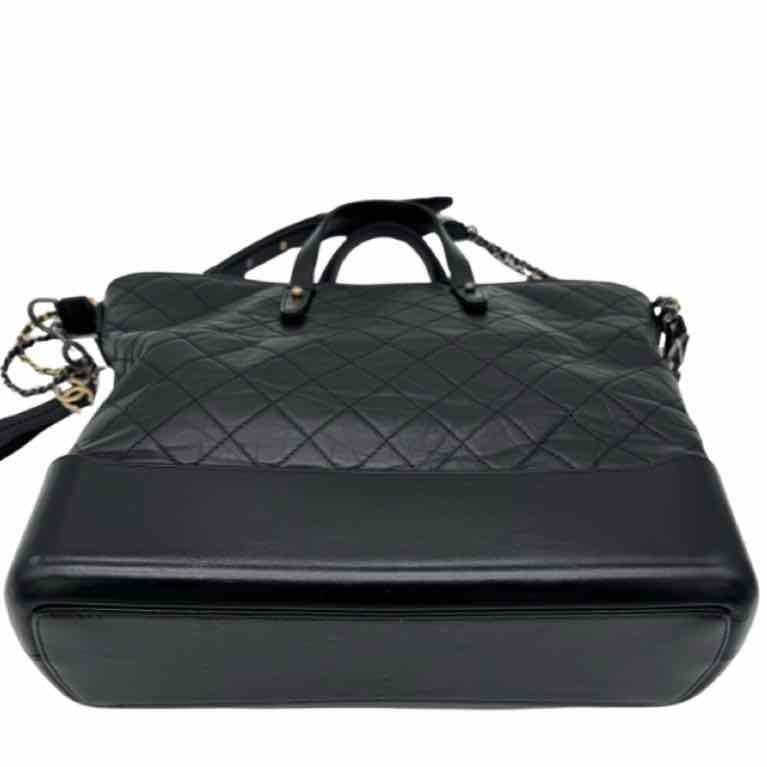 CHANEL Aged Calfskin Quilted Gabrielle Hobo Bag Large Black (Pre-Owned)