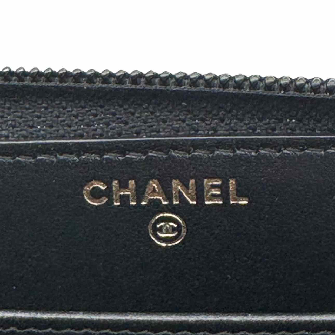 CHANEL Caviar Matelasse Long Zip Around Boy Wallet Black
