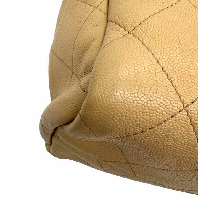 CHANEL Diamond Caviar Lady Coco Shopping Tote (Pre-Owned)