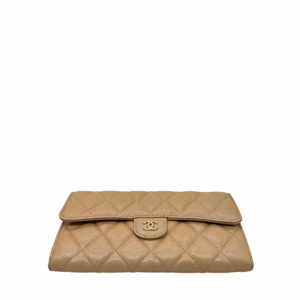 CHANEL Iridescent Caviar Quilted Long Gusset Flap Wallet Beige (Pre-Owned)