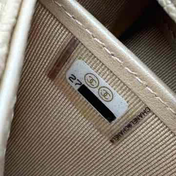 CHANEL Iridescent Caviar Quilted Long Gusset Flap Wallet Beige (Pre-Owned)