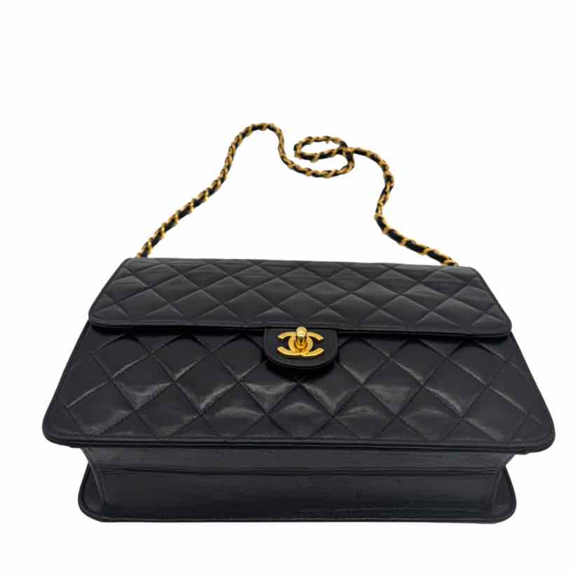 CHANEL Lambskin Turn Lock Medium Half Flap Black (Pre-Owned)