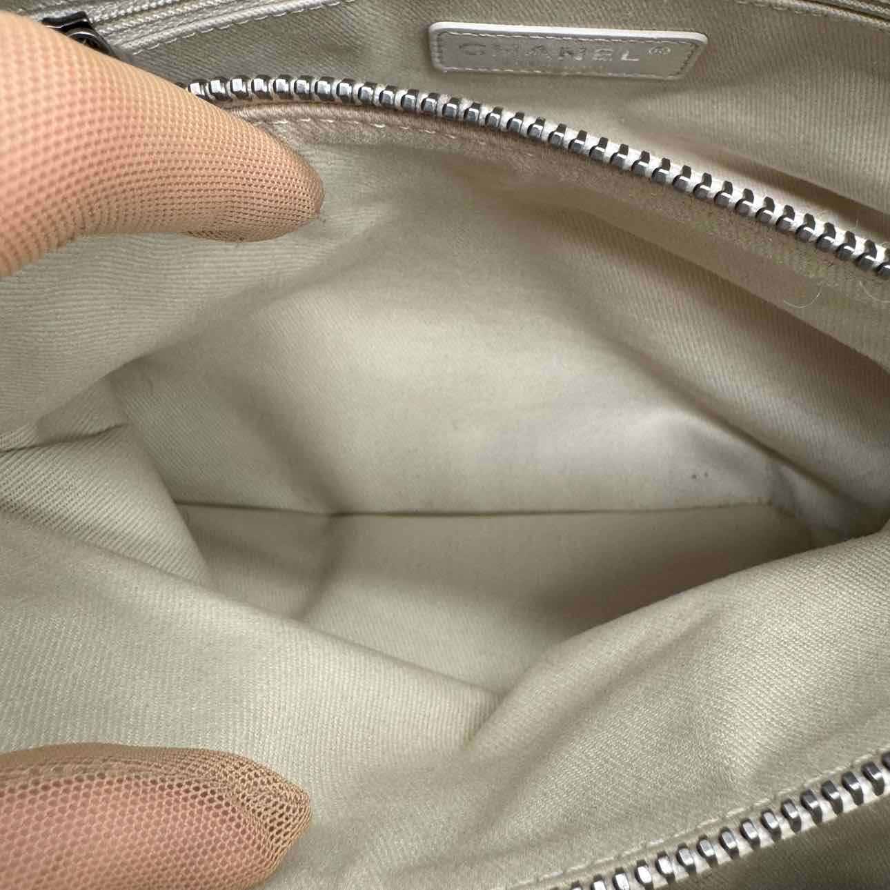 CHANEL Matelasse Calfskin Boy Chained Tote