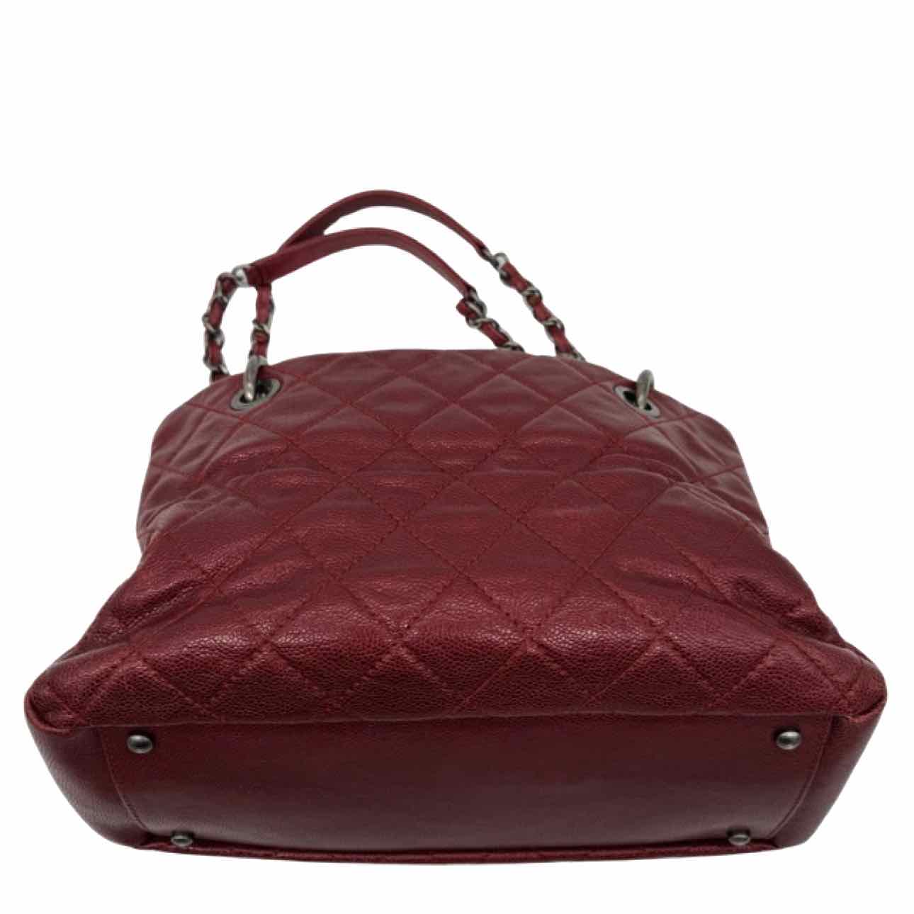 CHANEL Quilted Caviar Crave Shopping Tote Bordeaux