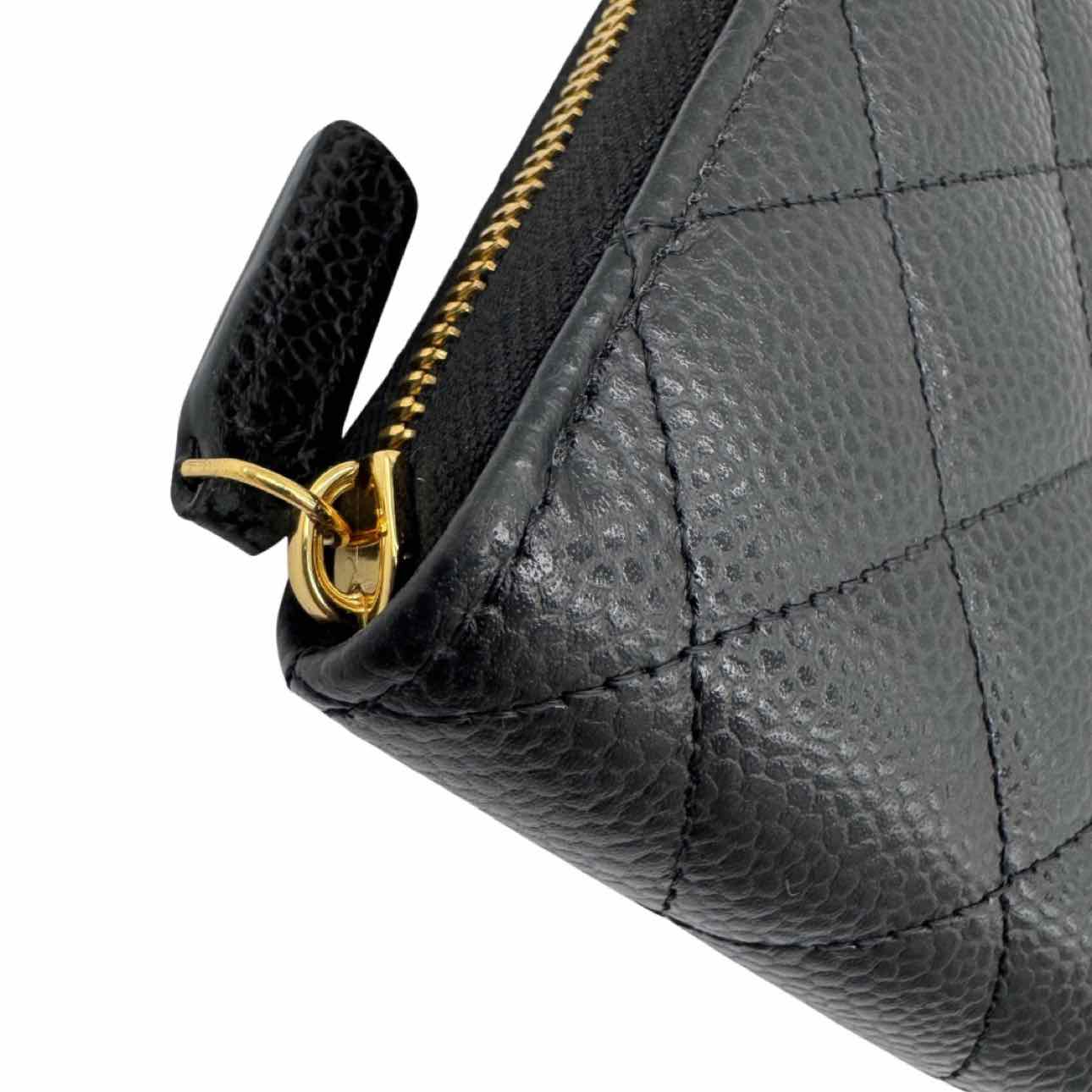 CHANEL Quilted Caviar L-Gusset Zip Wallet Black