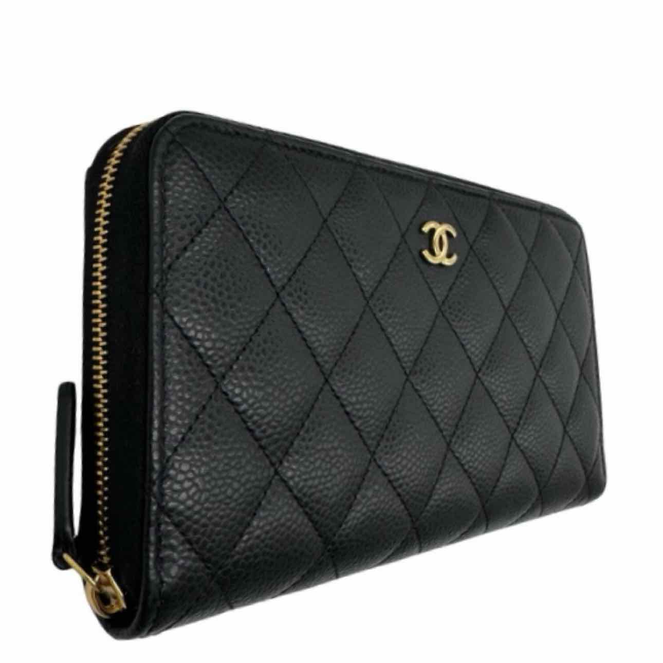 CHANEL Quilted Caviar L-Gusset Zip Wallet Black