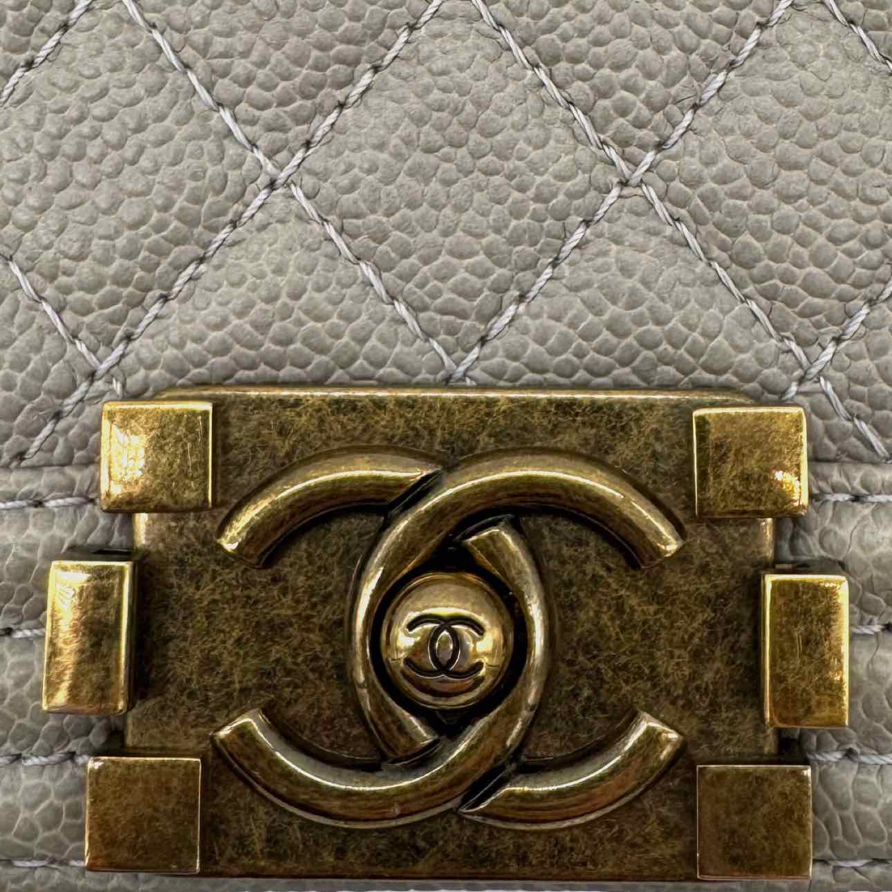 CHANEL Quilted Caviar Medium Boy Flap Beige