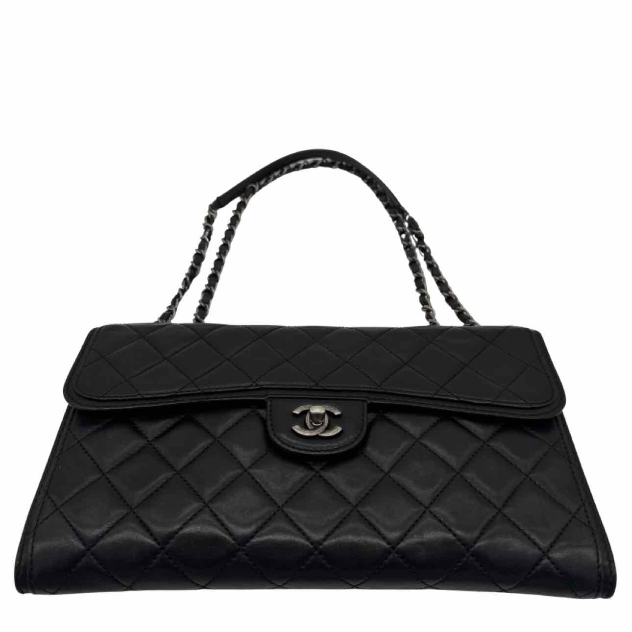 CHANEL Quilted Lambskin Citizen Flap Black