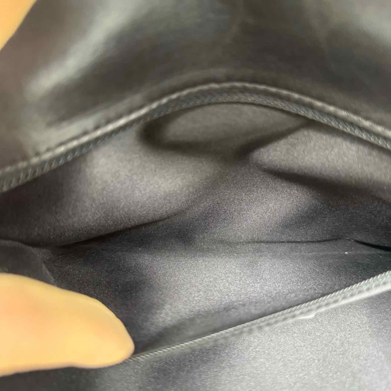 CHANEL Quilted Lambskin Citizen Flap Black