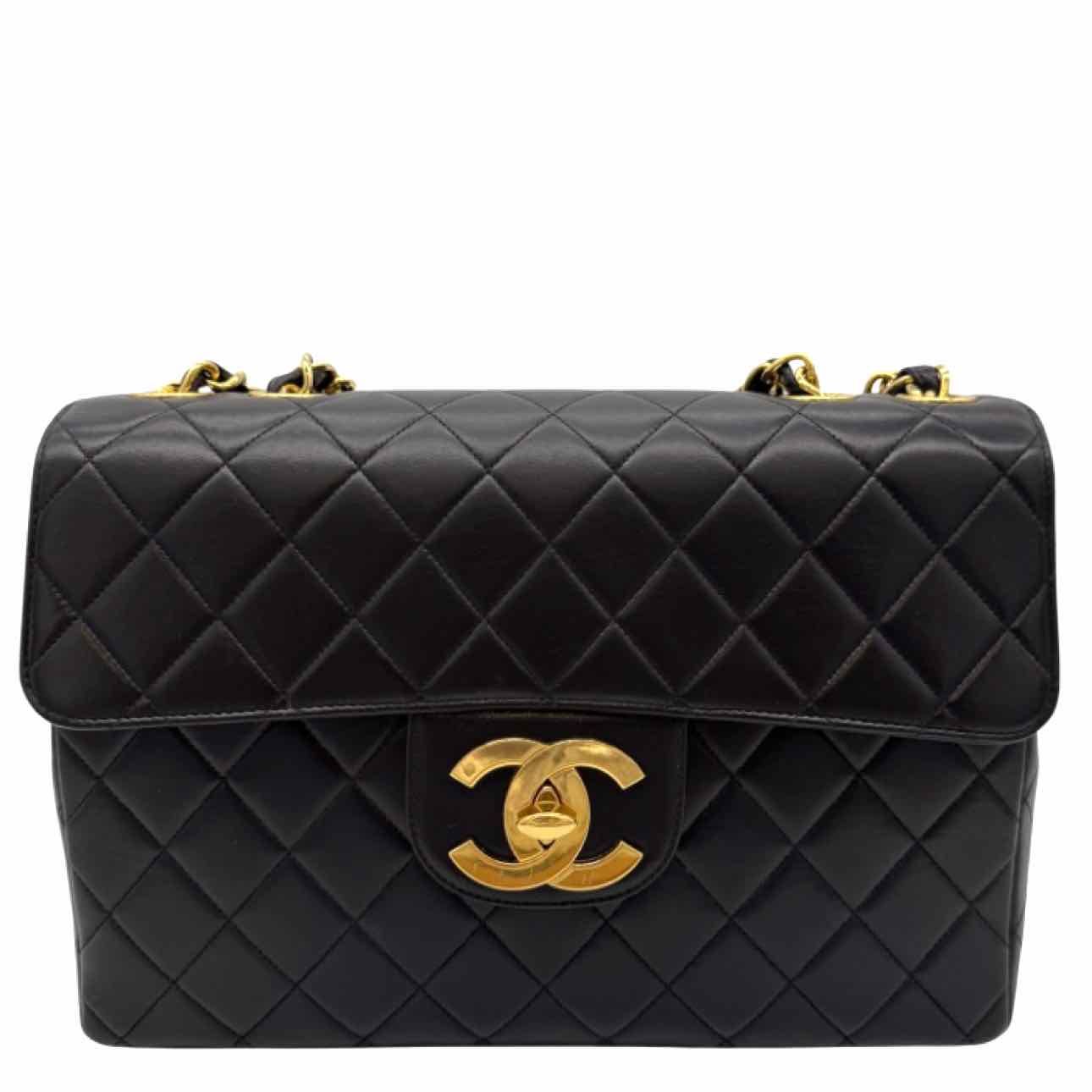 CHANEL Quilted Lambskin Jumbo Classic Flap Bag Black