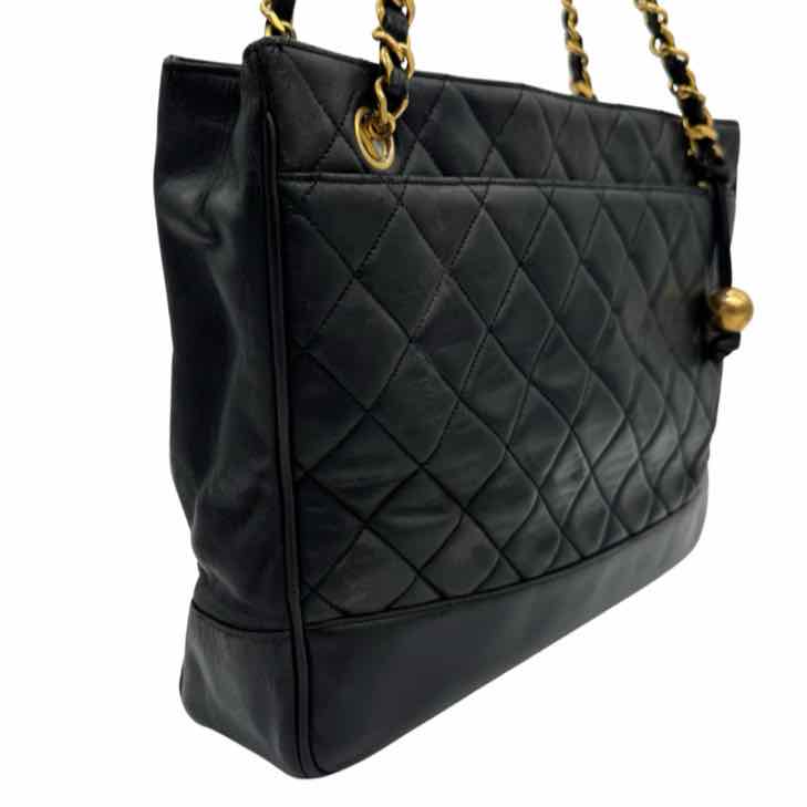 CHANEL Quilted Lambskin Shopping Bag