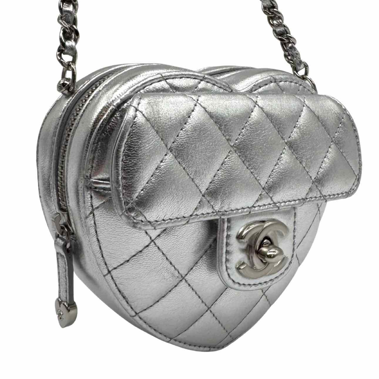 CHANEL Quilted Metallic Lambskin Heart In Love S25 Clutch On Chain Silver