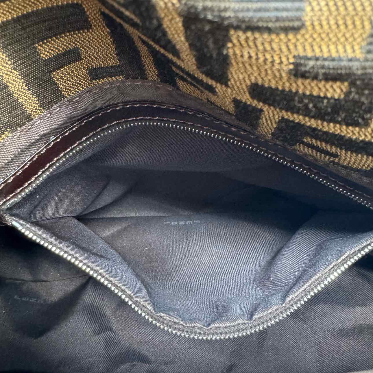 FENDI Mama Baguette Shoulder Bag Brown