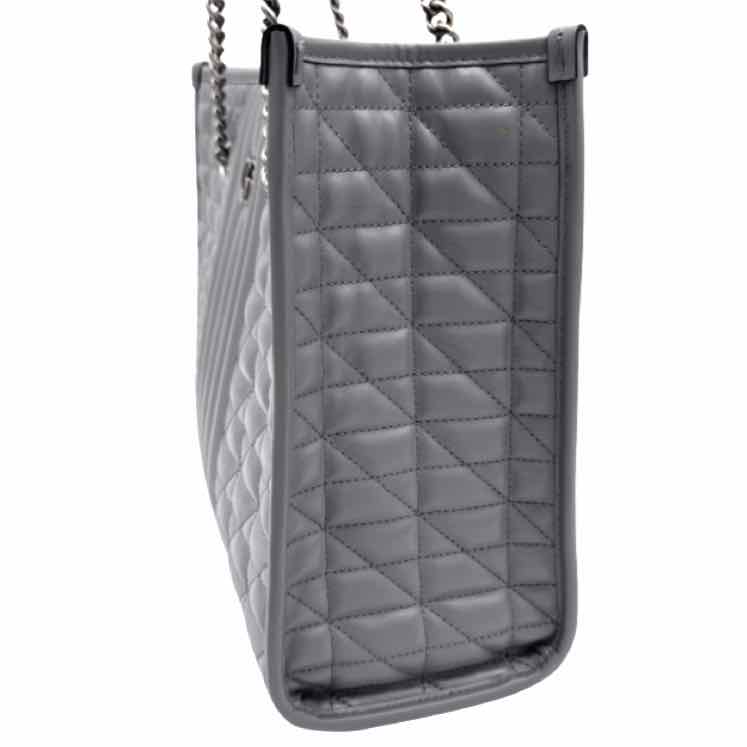 GUCCI Calfskin Matelasse Aria Medium Tote Grey (Pre-Owned)