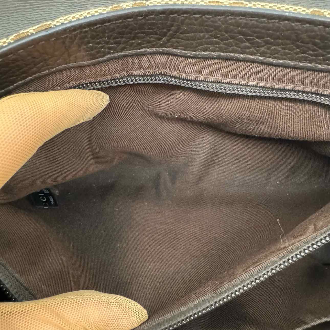 GUCCI Canvas Messenger Bag Brown