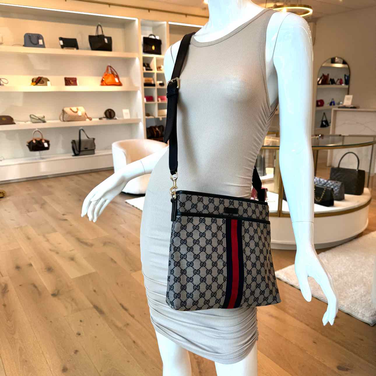 GUCCI GG Supreme Monogram Web Flat Messenger Bag Navy