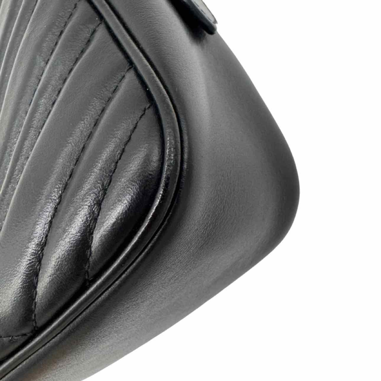 GUCCI Matelasse Chevron GG Marmont Small Camera Bag Black