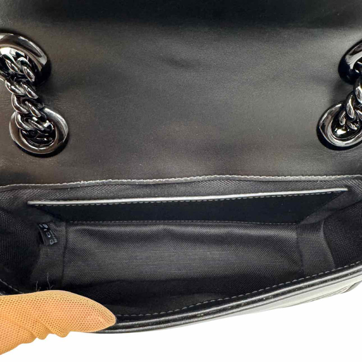 GUCCI Matelasse Chevron GG Small Marmont Crossbody Bag Black