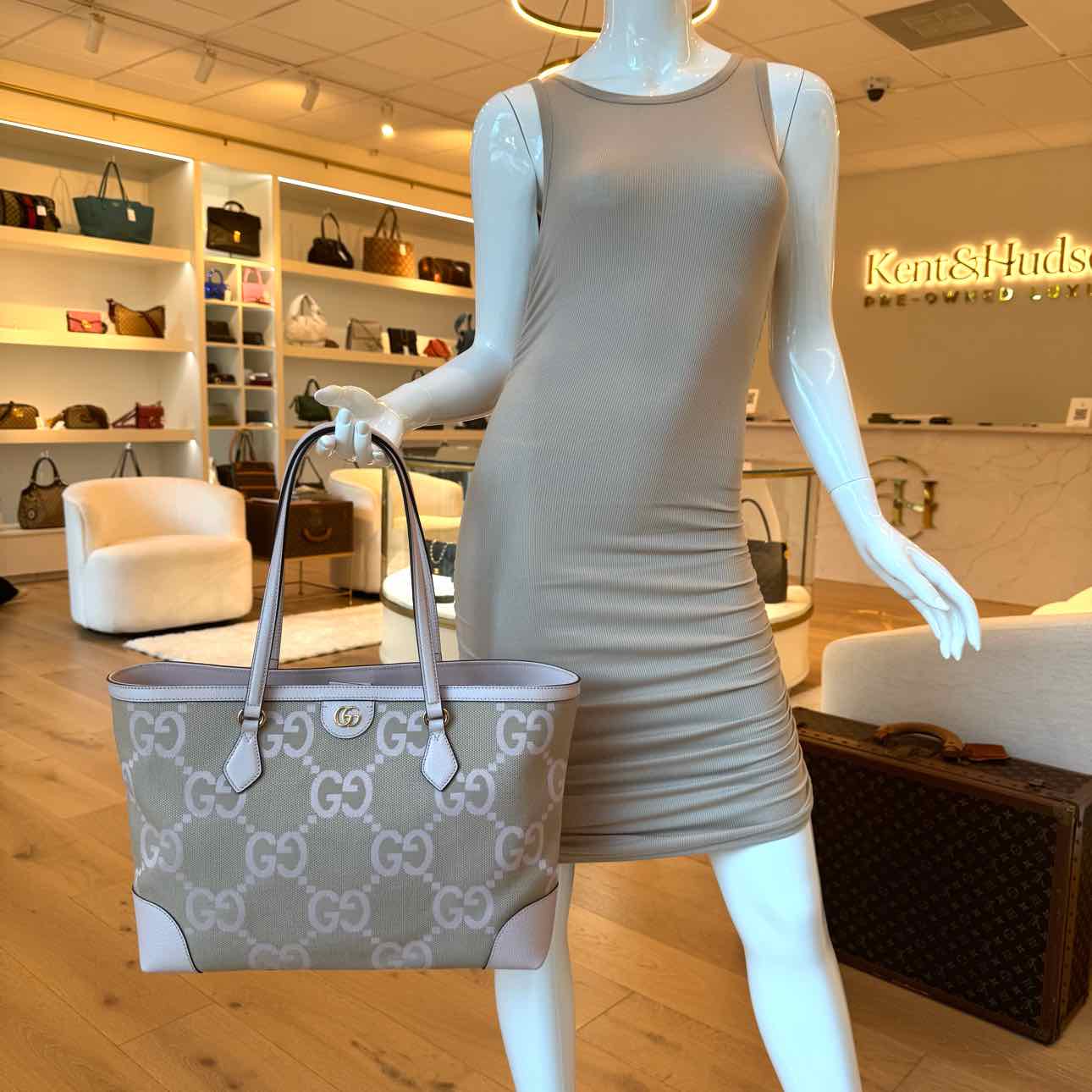 GUCCI Ophidia GG Jumbo Tote Bag