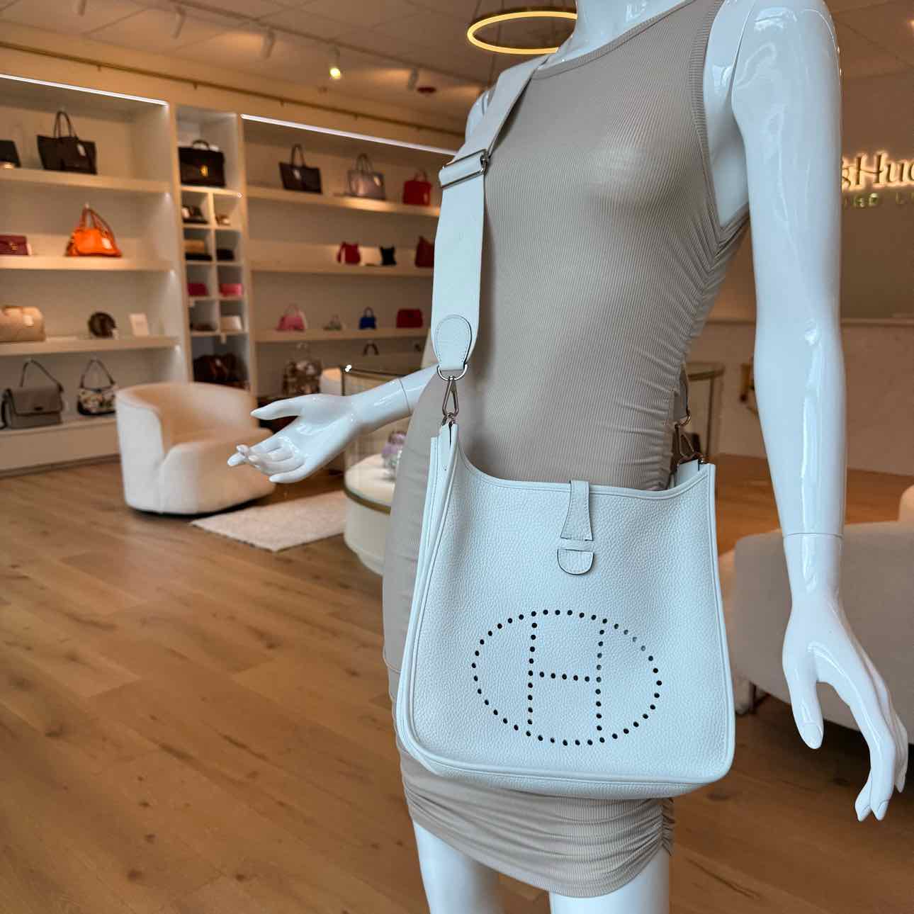 HERMES Clemence Evelyne III 29 Crossbody White