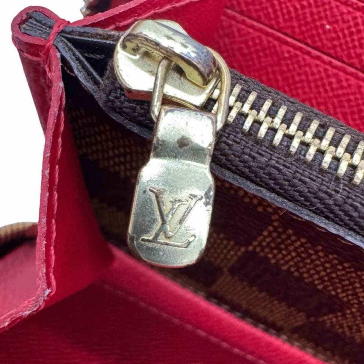 LOUIS VUITTON Damier Ebene Canvas Clemence Wallet Brown