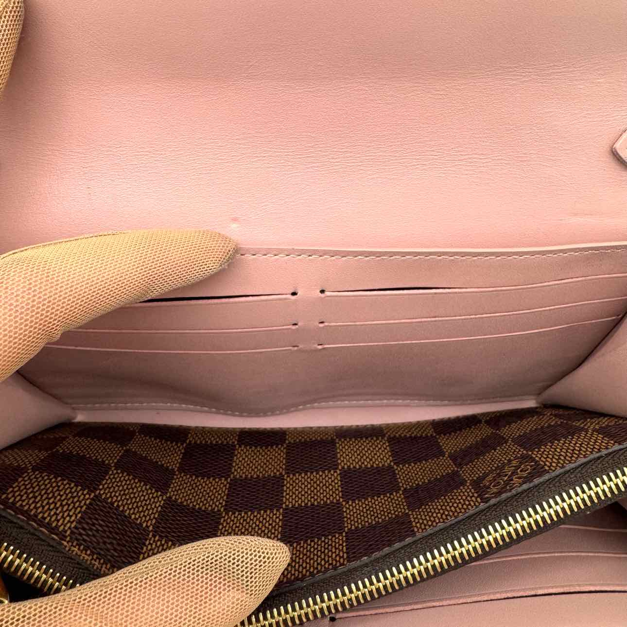 LOUIS VUITTON Damier Ebene Croisette Chain Wallet Rose Ballerine