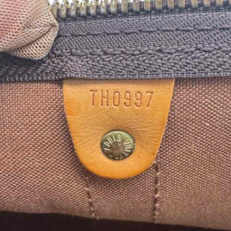 LOUIS VUITTON Monogram Canvas Keepall Bandouliere 50 Brown