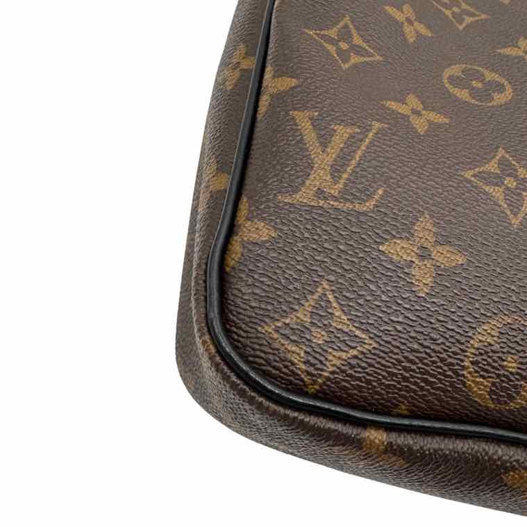 LOUIS VUITTON Monogram Canvas Porte-Documents Voyage PM (Pre-Owned)