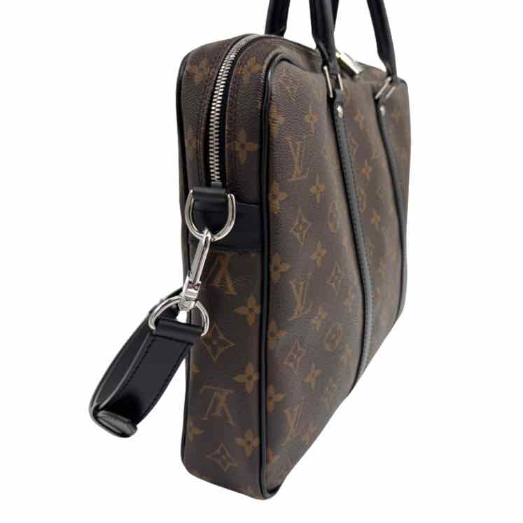 LOUIS VUITTON Monogram Canvas Porte-Documents Voyage PM (Pre-Owned)