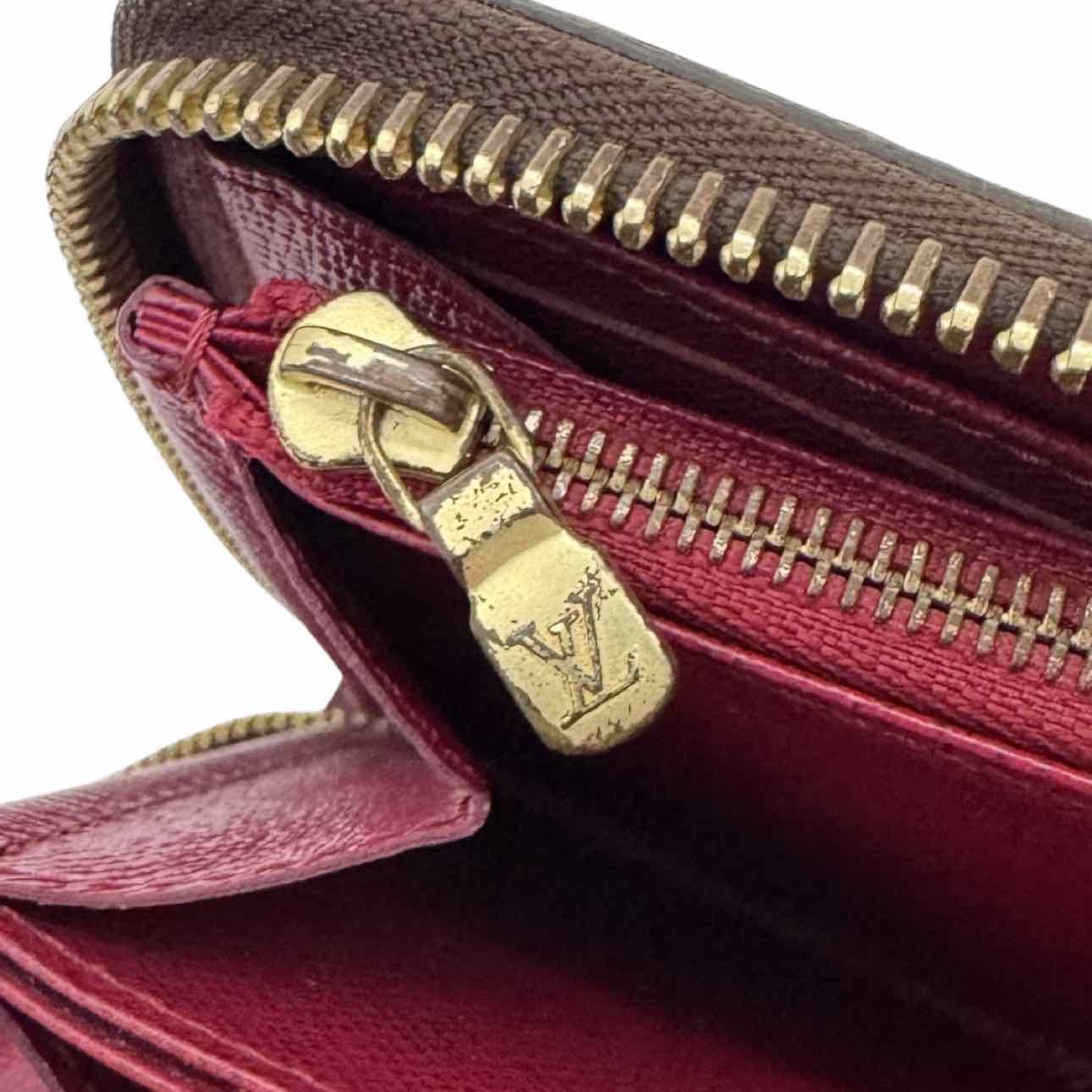 LOUIS VUITTON Monogram Canvas Zippy Wallet Brown