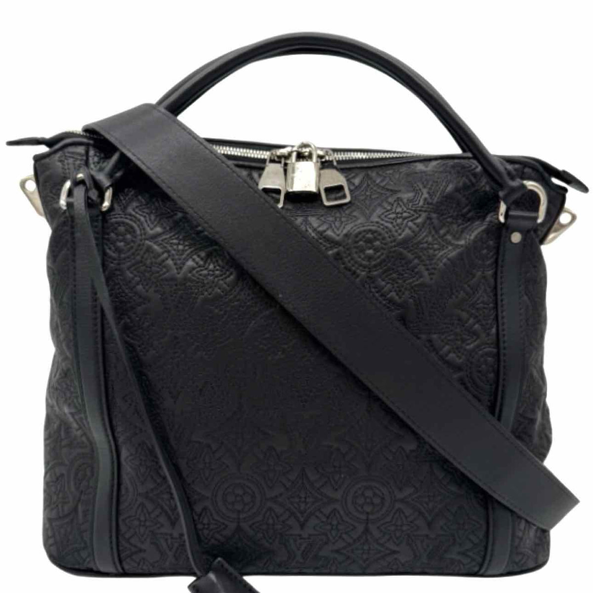 LOUIS VUITTON Monogram Quilted Leather Antheia Ixia PM Black