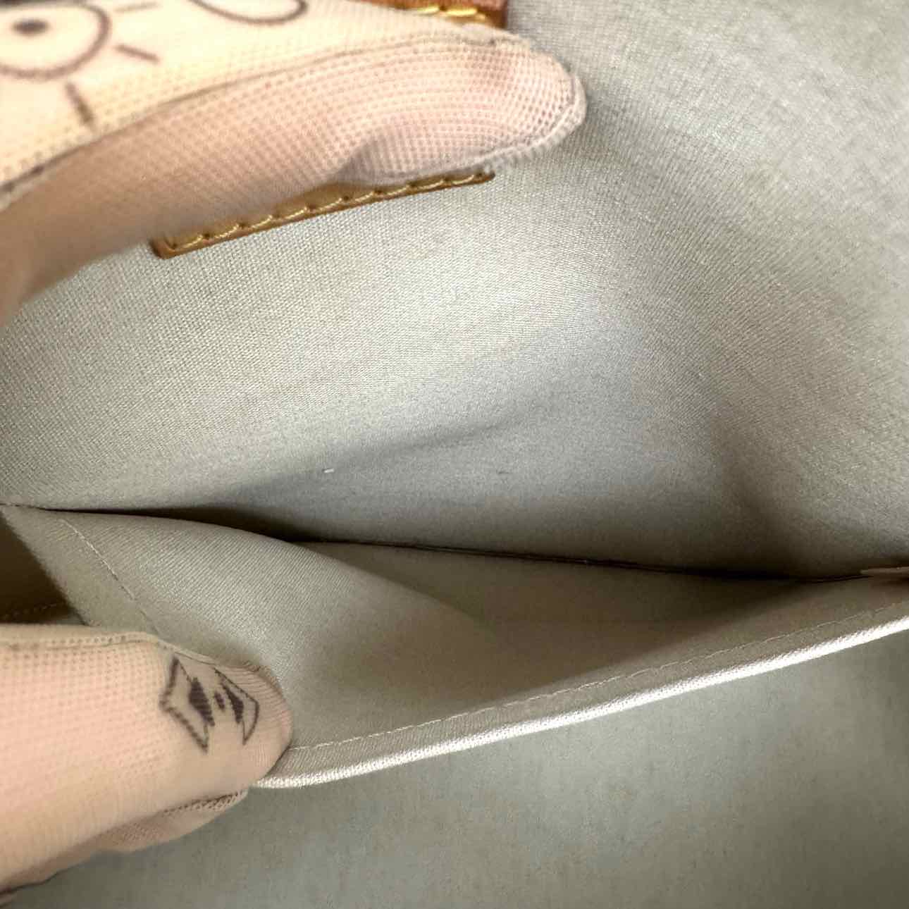 LOUIS VUITTON Vernis Leather Alma GM Yellow