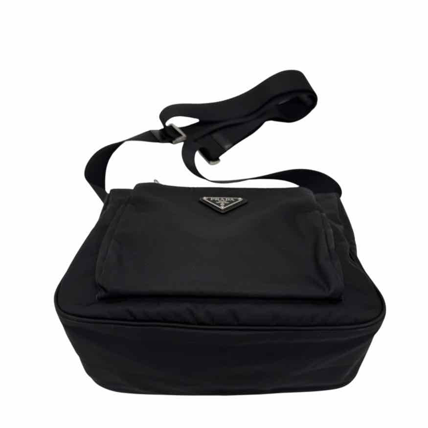 PRADA Nylon Messenger Bag Black (Pre-Owned)