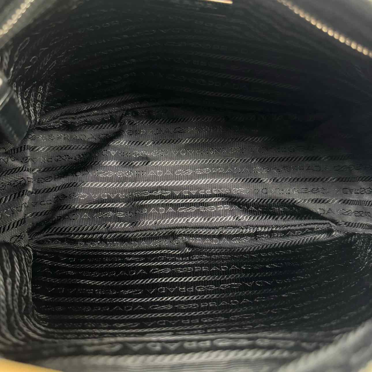 PRADA Nylon Messenger Bag Black (Pre-Owned)