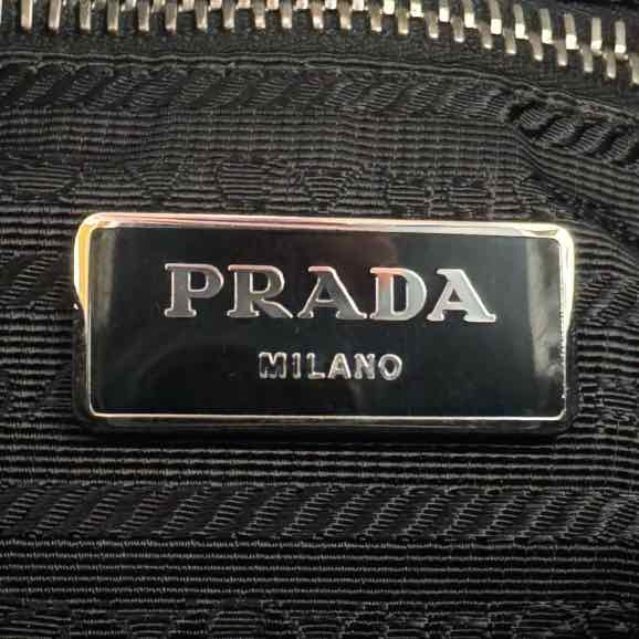 PRADA Nylon Messenger Bag Black (Pre-Owned)