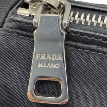 PRADA Nylon Messenger Bag Black (Pre-Owned)